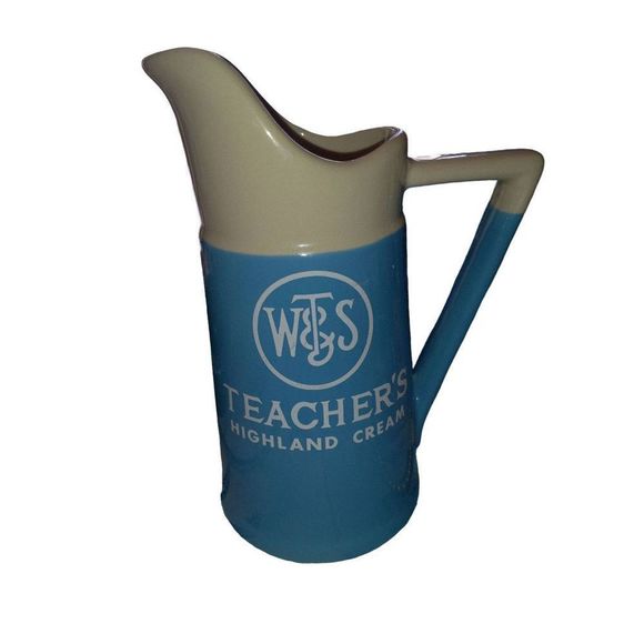 Teacher's Highland Cream WT&S Scotch Whisky 8" Turquoise Blue Bar Pitcher - Picture 1 of 5
